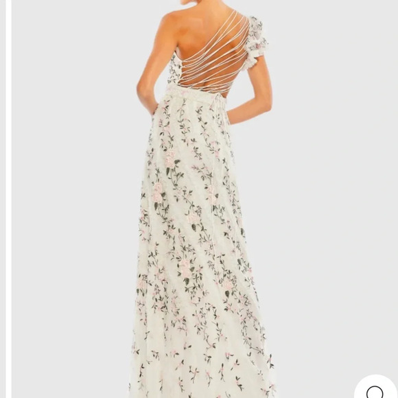 MacDuggal EMBROIDERED RUFFLED ONE SHOULDER LACE UP GOWN Ivory 10! - Picture 2 of 8